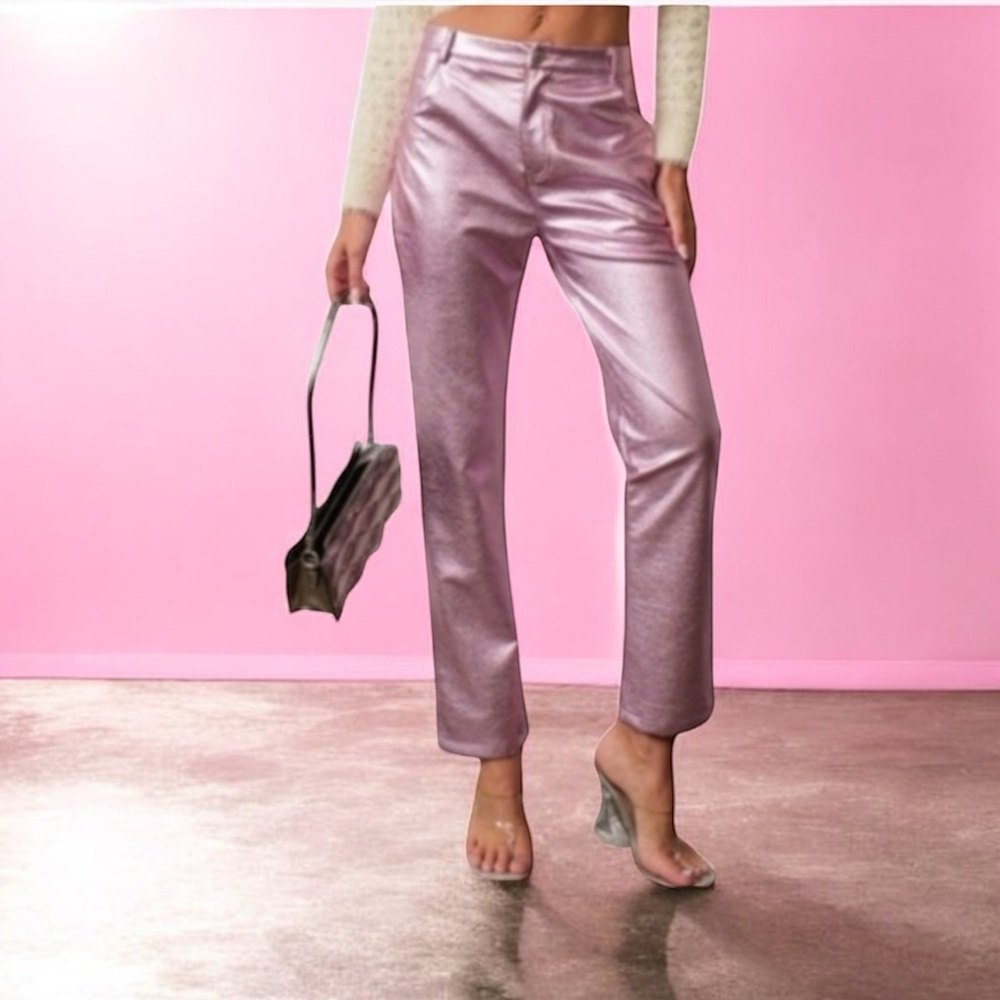 NWT house of Harlow 1960 Vegan Leather Women's Pants. Pink. Size 6